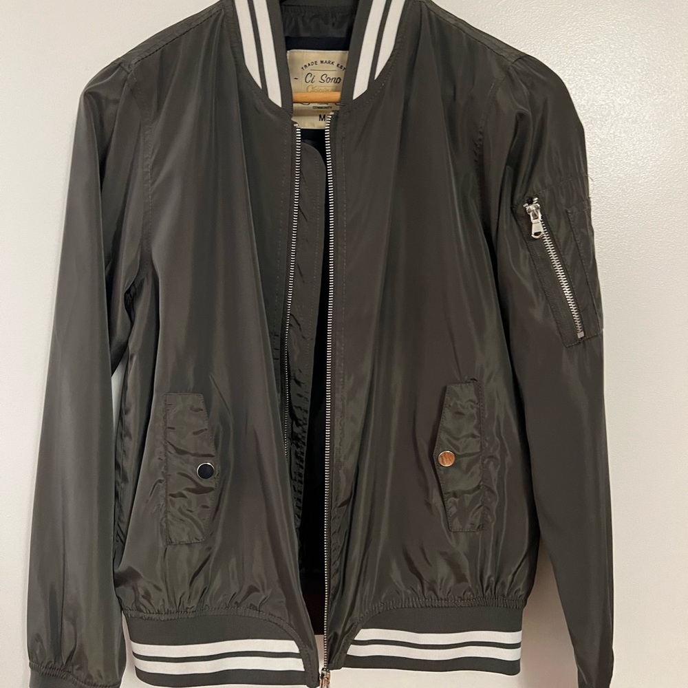 bomber Jacket.  size m.